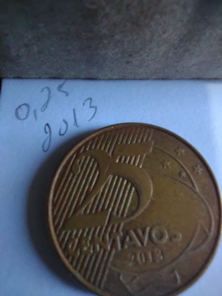 25 centavos 2013  BC