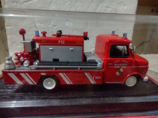 Miniatura Bombeiro